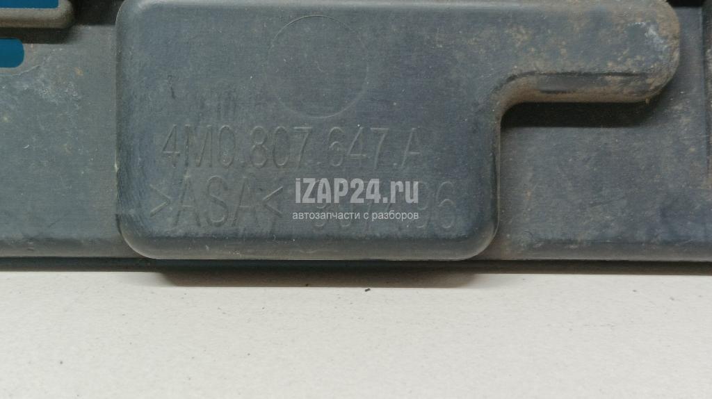 4M0807647A4W3 Решетка в бампер центральная VAG Q7 [4M] 2015