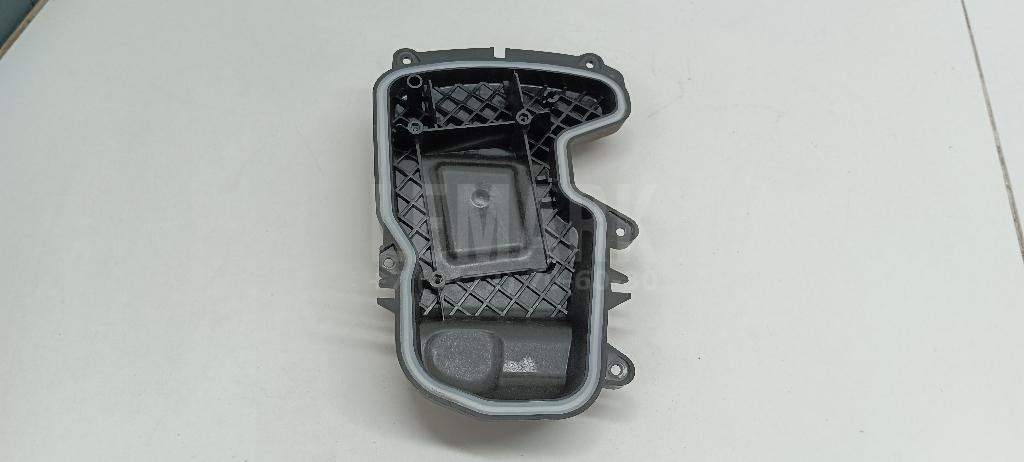 Крышка фары левой для  Audi A3 [8PA] Sportback 2004-2013