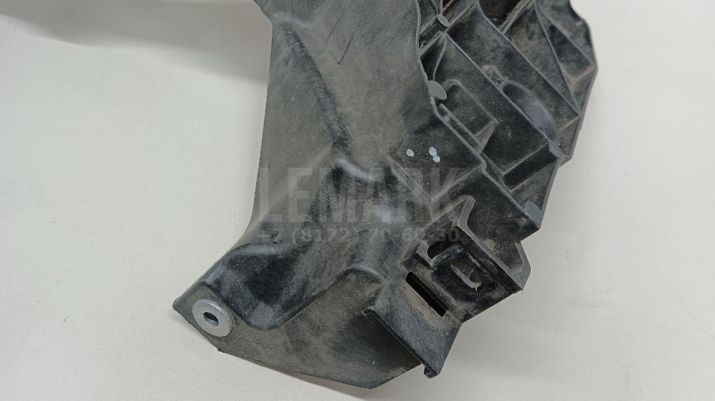 Кронштейн фар левый для  BMW 5-serie E60/E61 2003-2009