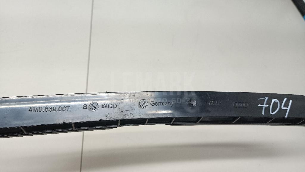 Направляющая стекла двери для  BMW 7-serie F01/F02 2008-2015