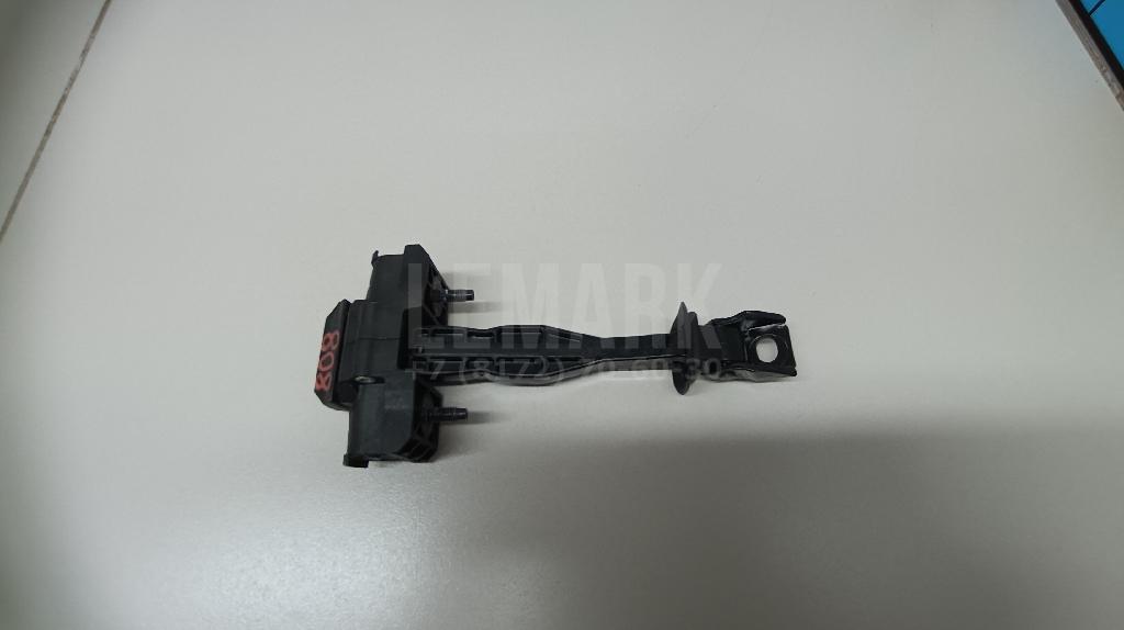 Ограничитель двери для  Astra HD 8 2005-2011