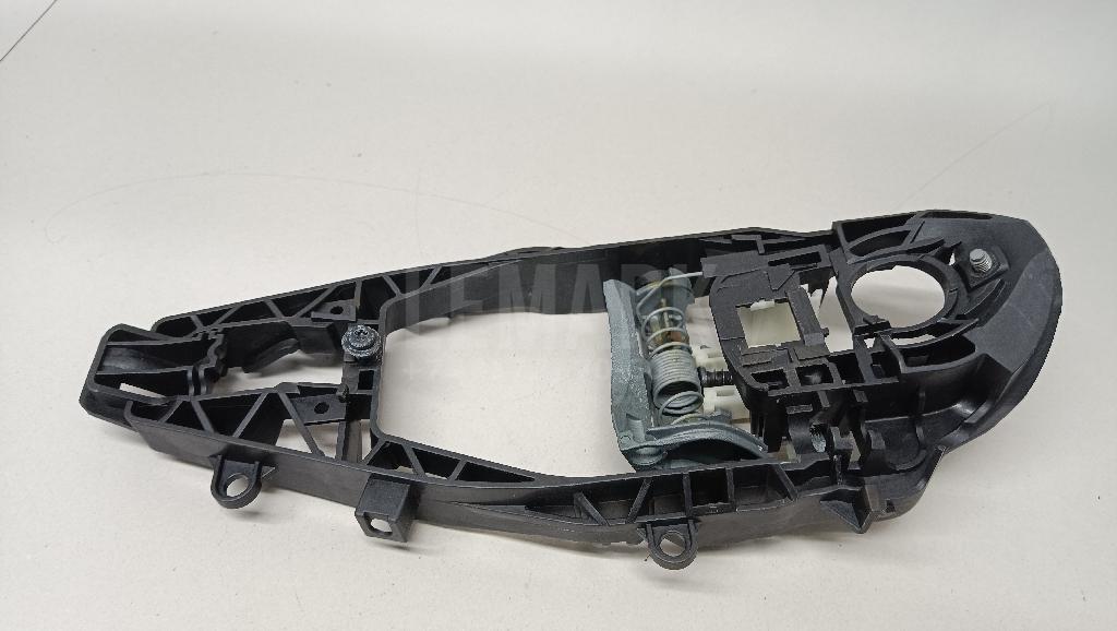 Кронштейн ручки для  BMW 7-serie F01/F02 2008-2015