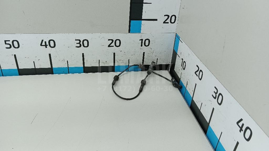 Датчик ABS передний