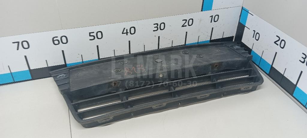 Решетка в бампер центральная BM5117K945A Ford