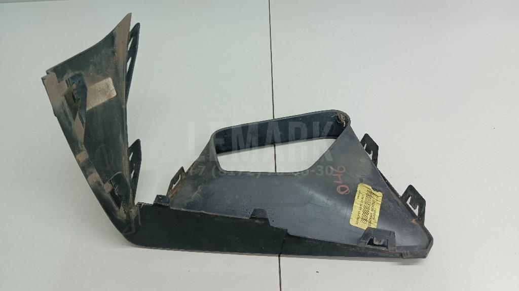 Накладка переднего бампера левая для  BMW 3-serie F30/F31/F80 2011-2020