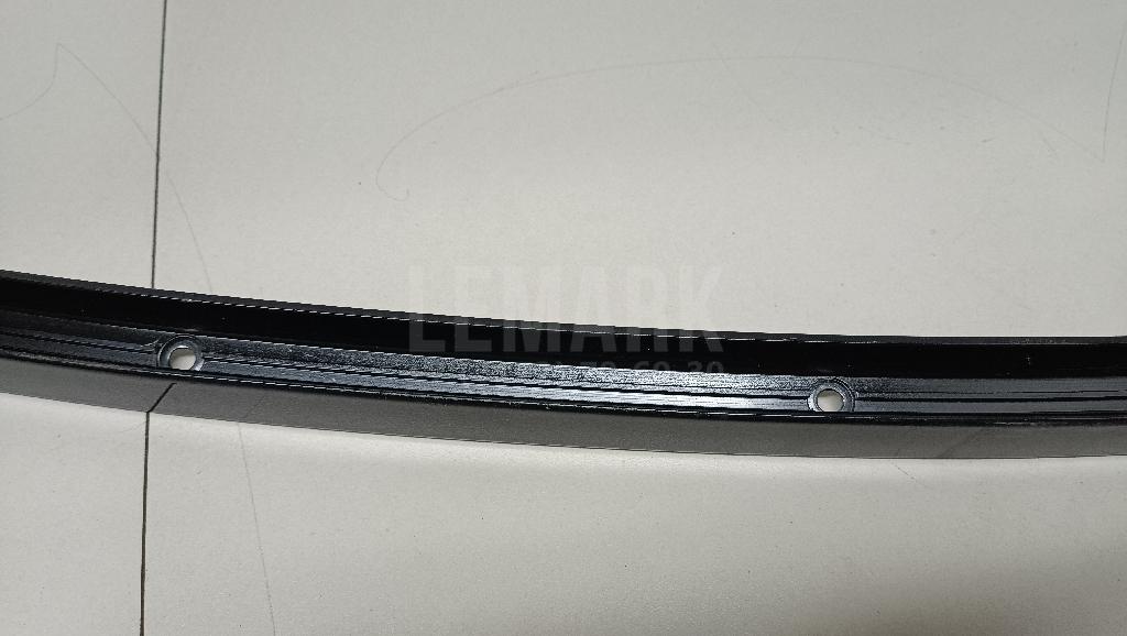Направляющая стекла двери для  BMW X2 U10 2023