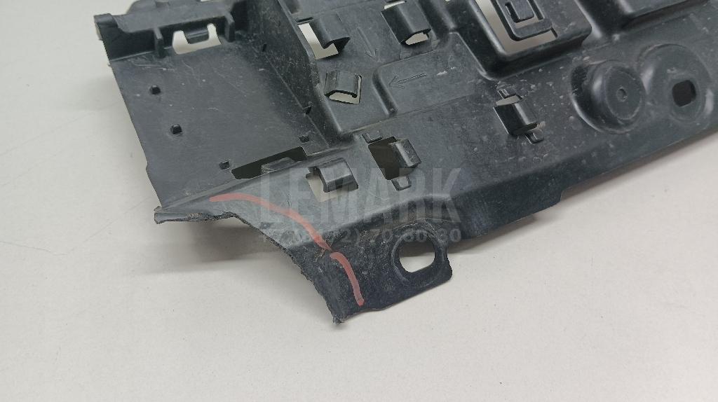 Кронштейн заднего бампера для  Audi A3 [8V] 2013-2020