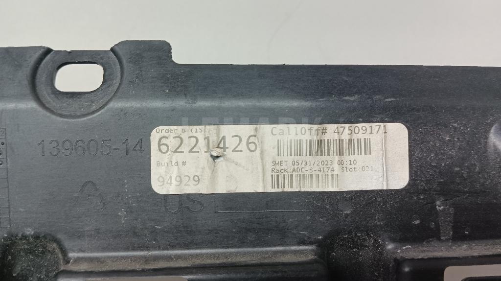 Кронштейн заднего бампера для  Audi A3 [8V] 2013-2020