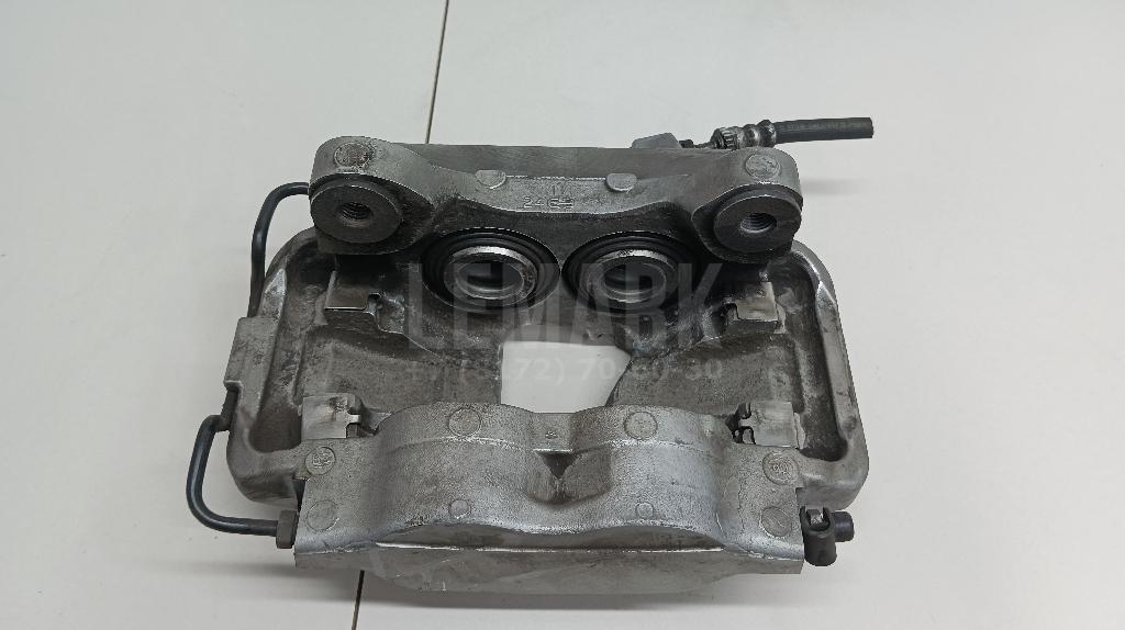 Суппорт тормозной передний левый для  Audi V8 1988-1994