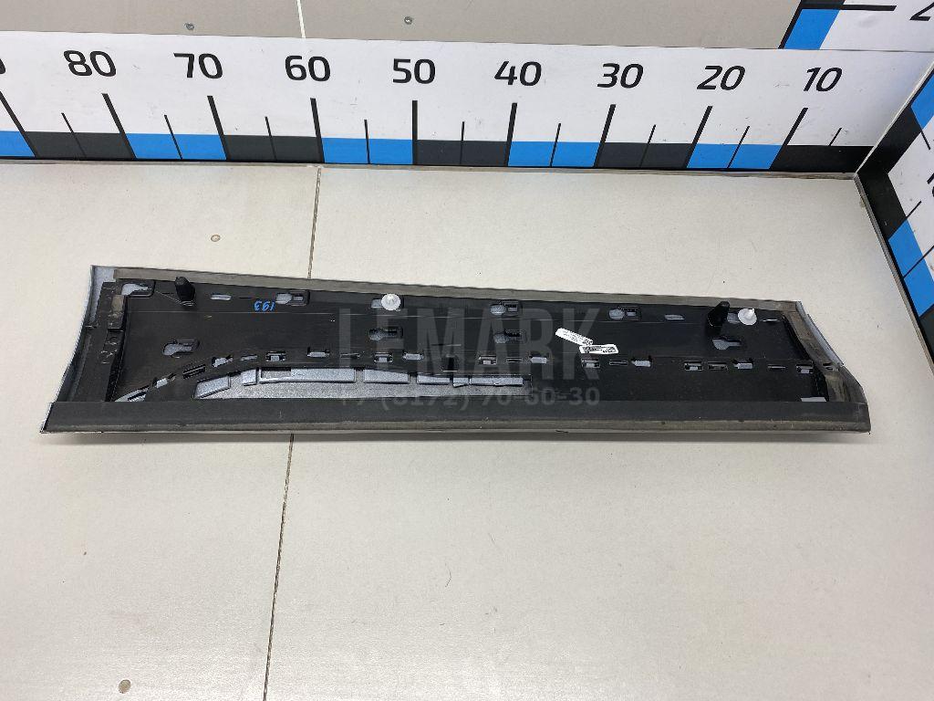 Накладка двери задней левой для  BMW X1 F48 2014-2022