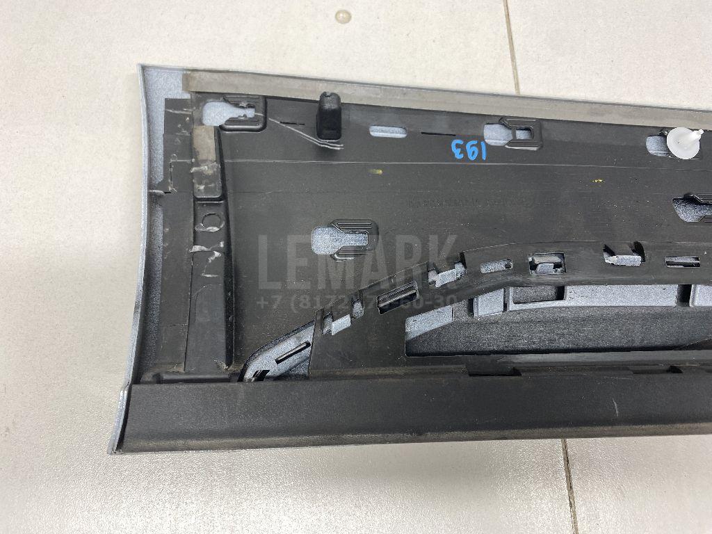 Накладка двери задней левой для  BMW X1 F48 2014-2022
