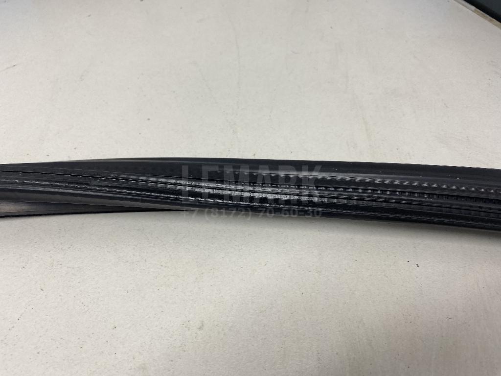 Накладка стекла переднего левого для  BMW 4-serie G22/G23 2020