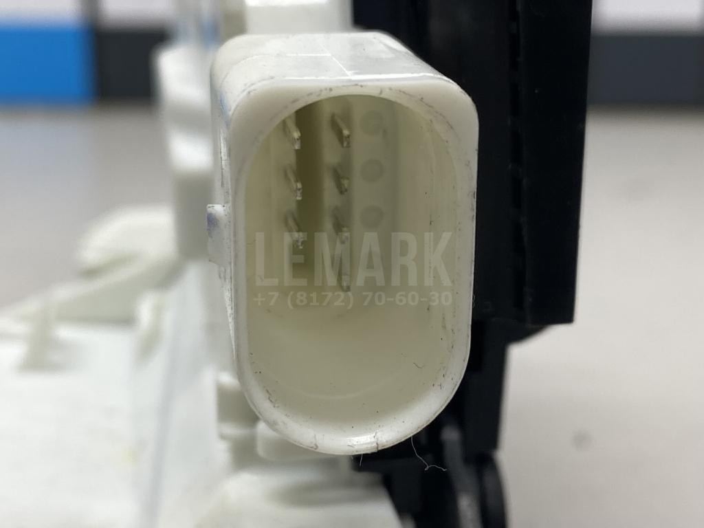 Замок двери передней правой для  BMW 1-serie F20/F21 2011-2019