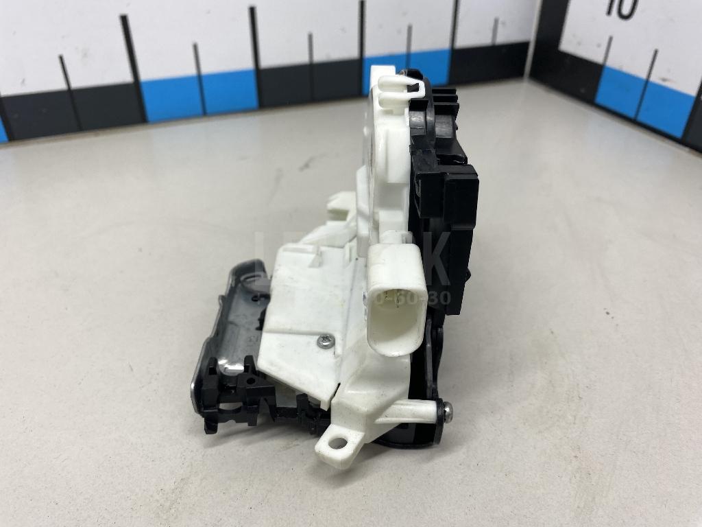 Замок двери передней правой для  BMW 1-serie F20/F21 2011-2019
