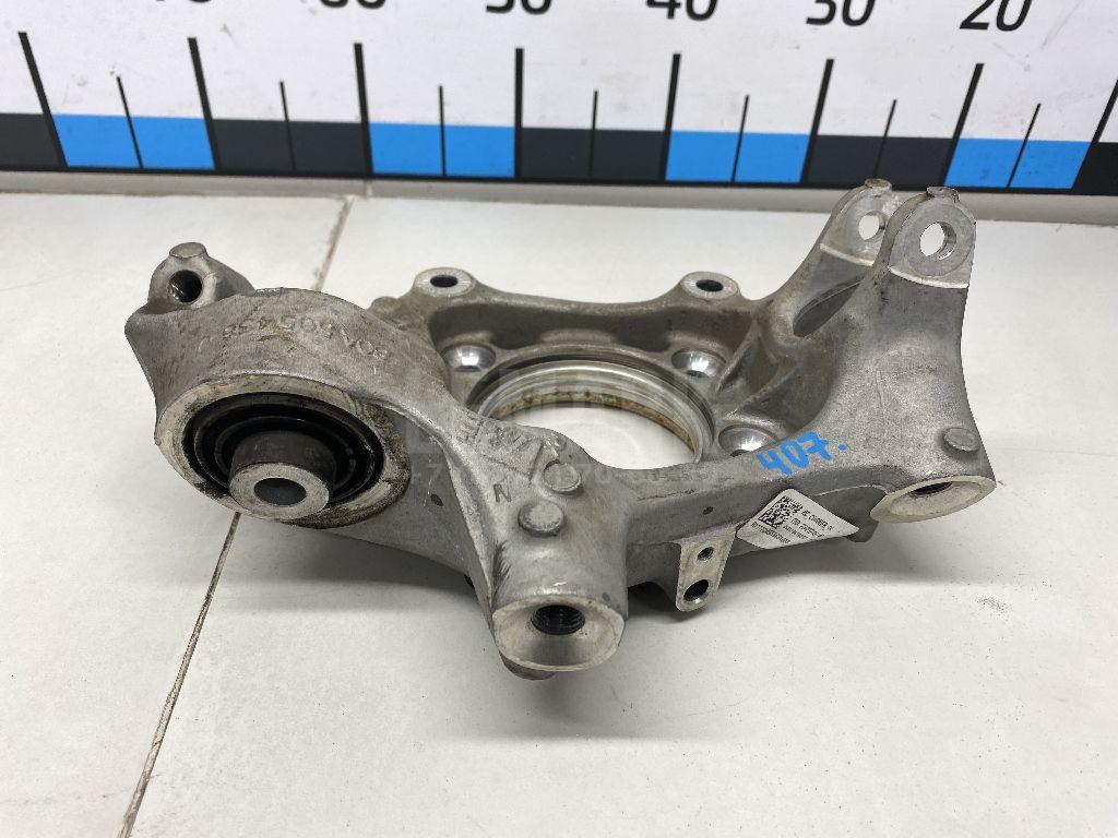 Кулак поворотный задний правый для  BMW 1-serie E82/E88 2007-2013