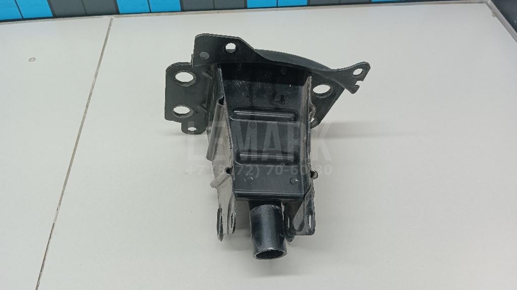 Кронштейн усилителя переднего бампера правый для  Acura MDX 2007-2013