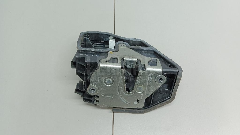 Замок двери передней правой для  BMW X5 E53 2000-2007