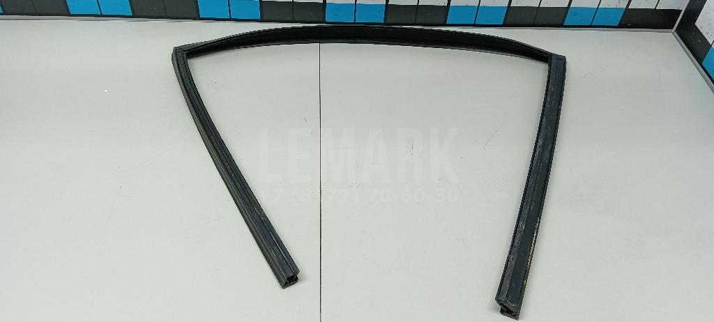 Уплотнитель стекла двери для  Ford C-MAX 2010-2019