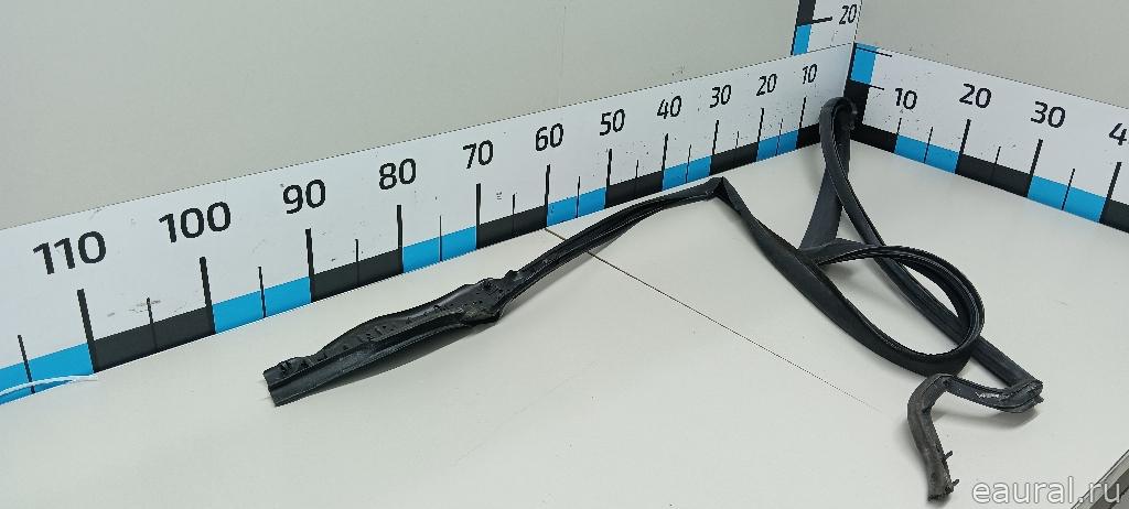 Уплотнитель двери