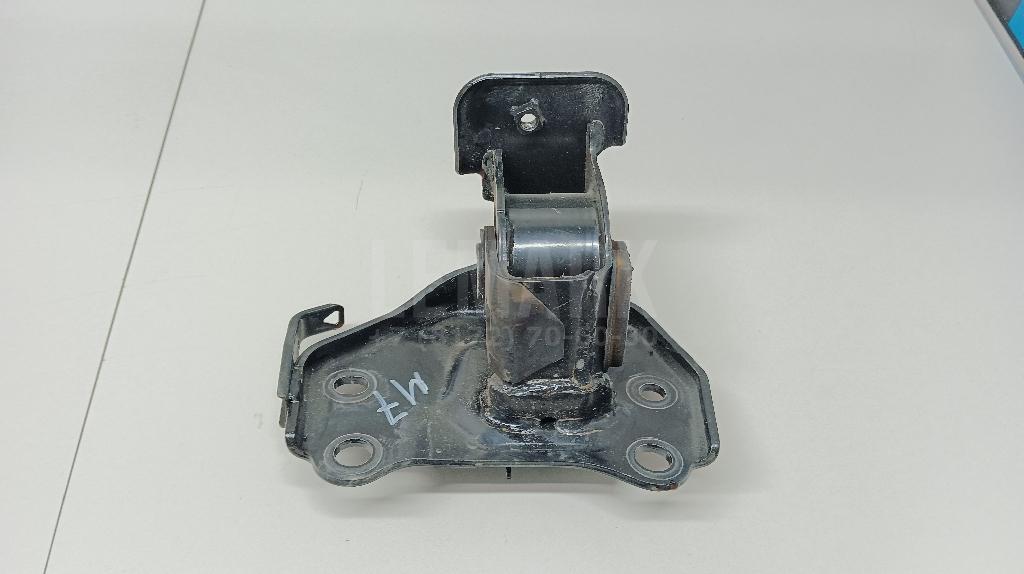 Опора КПП левая 1237236070 Toyota