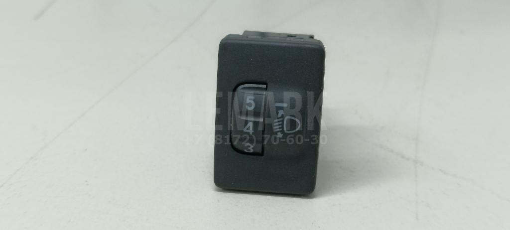 Кнопка корректора фар 8415242051 Toyota