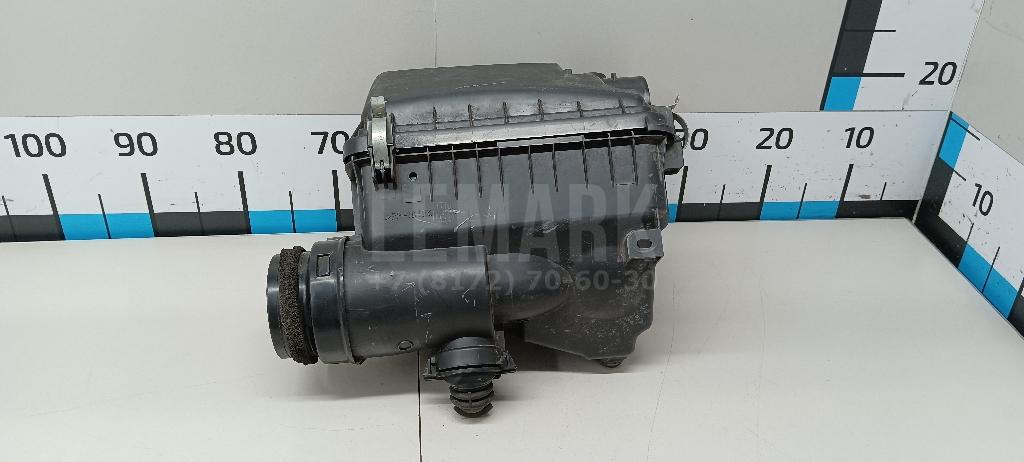 Корпус воздушного фильтра 177001B060 Toyota