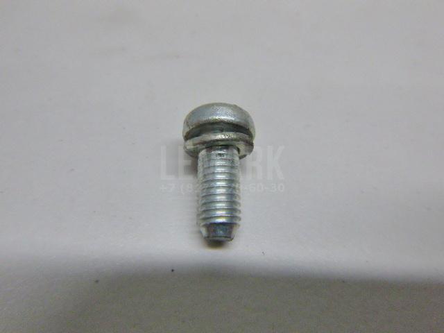 Винт 9015950386 Toyota