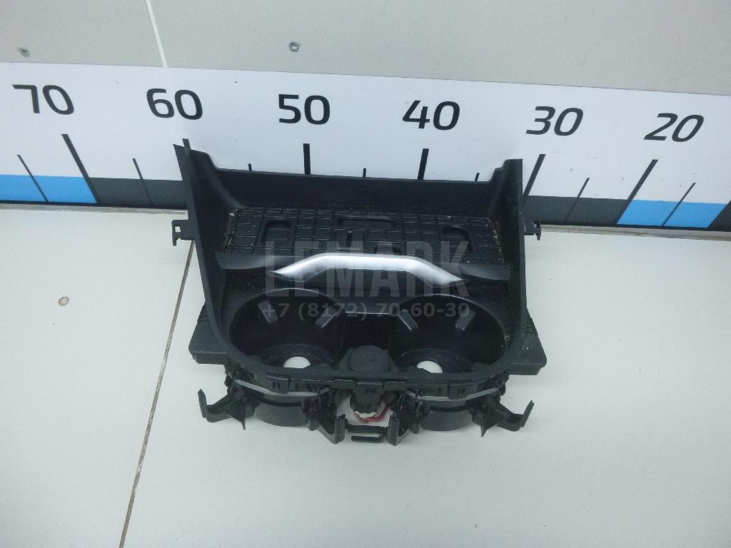 Подстаканник для  BMW X5 G05 2018