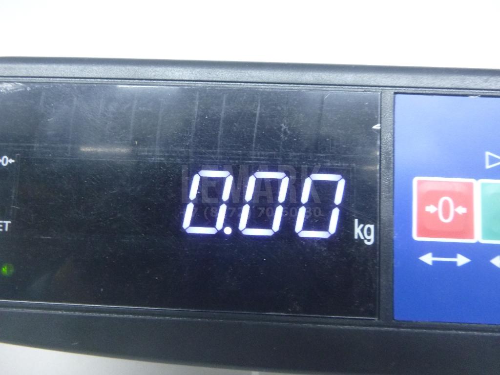 Отбойник капота