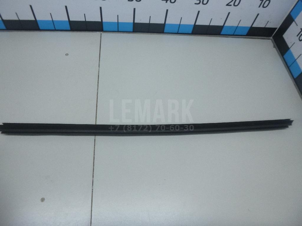Накладка стекла переднего левого для  BMW 5-serie F10/F11 2009-2016