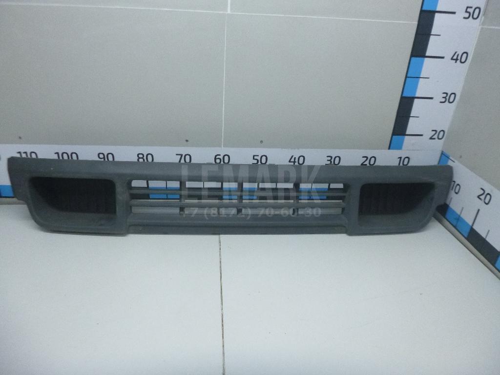 Решетка в бампер центральная 7H08077197G9 VAG