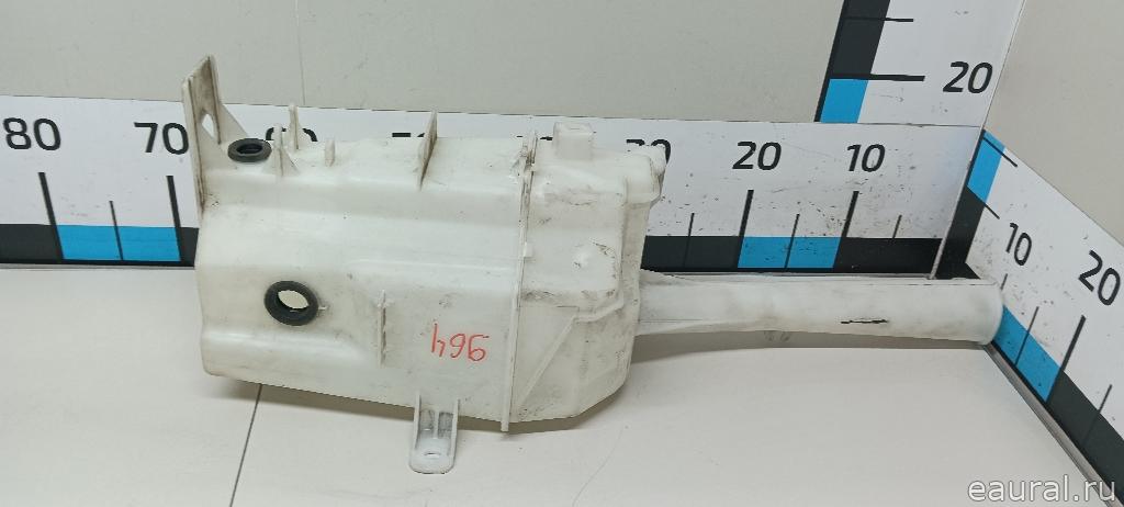 Бачок омывателя лобового стекла