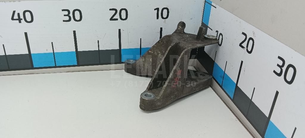 Кронштейн двигателя задний 13248664 GM