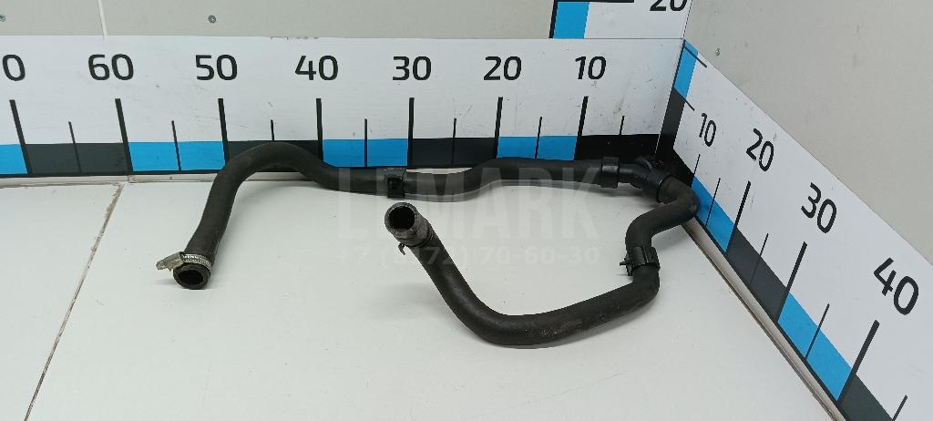 Патрубок отопителя 13251465 GM