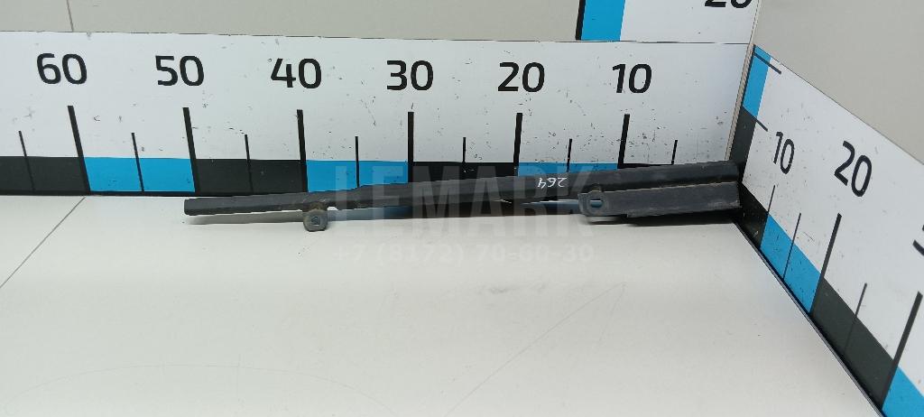 Накладка переднего крыла правого 66898JD000 Nissan