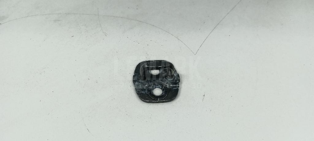 Ответная часть замка двери 80570AA20A Nissan