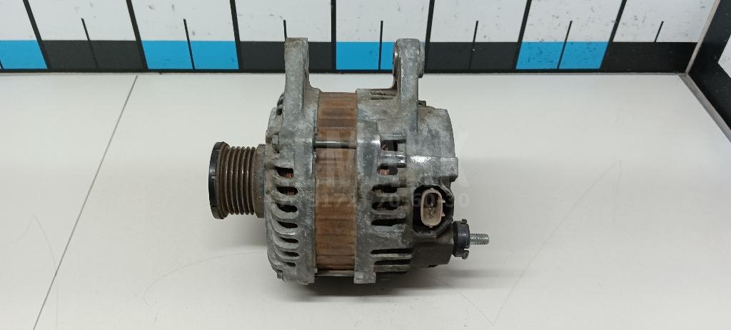 Генератор 23100JD200 Nissan