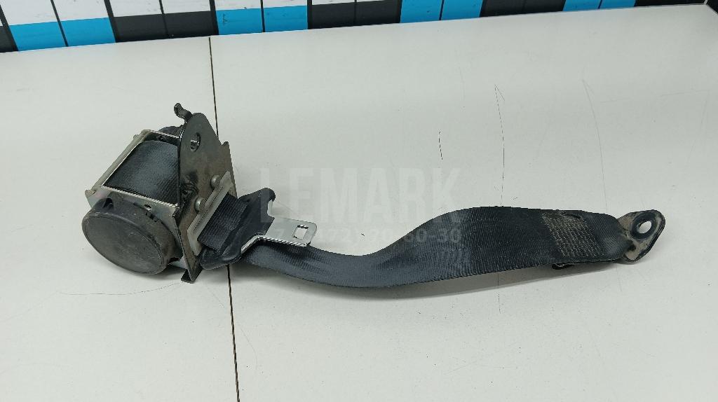 Ремень безопасности 88844JD000 Nissan