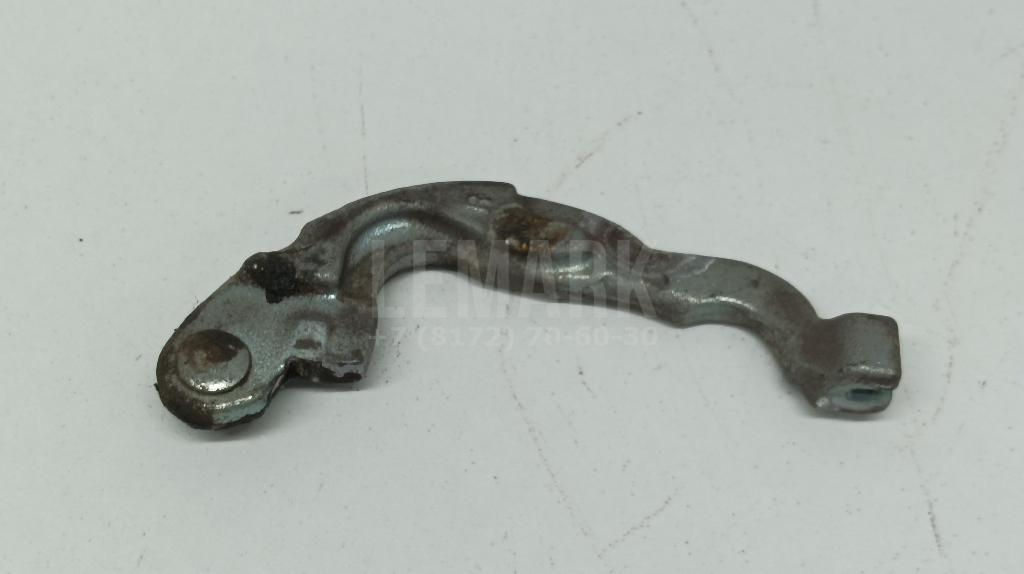 Регулировочный рычаг правый 44040CY001 Nissan