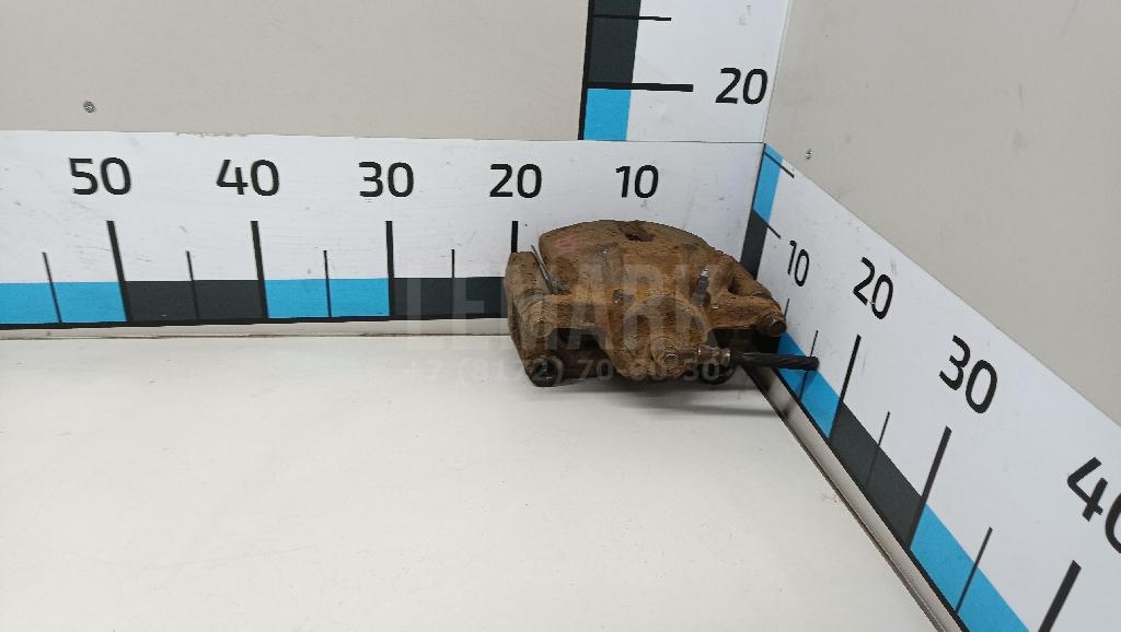 Суппорт тормозной передний правый 41001JD00A Nissan