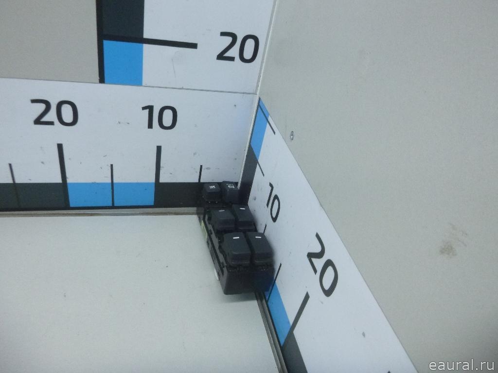 Блок управления стеклоподъемниками