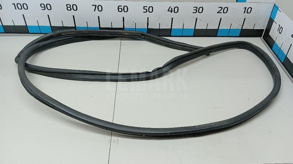Уплотнитель двери 769244EA0A Nissan