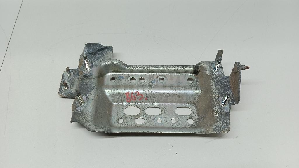 Кронштейн блока управления двигателем 237144EA1A Nissan