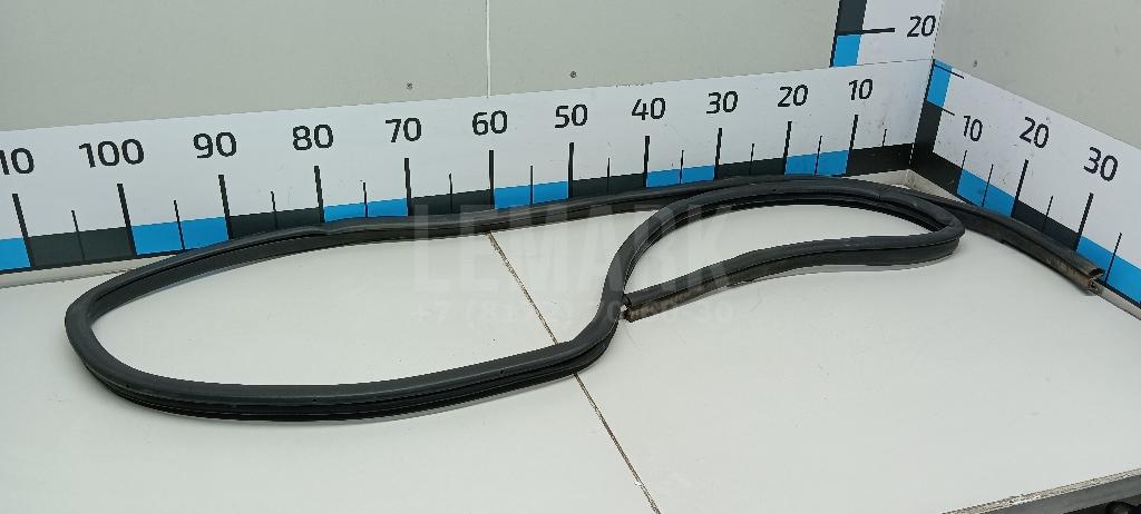 Уплотнитель двери 769224EA0A Nissan
