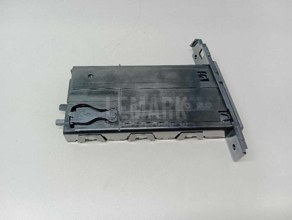 Подстаканник для  BMW 5-serie F10/F11 2009-2016