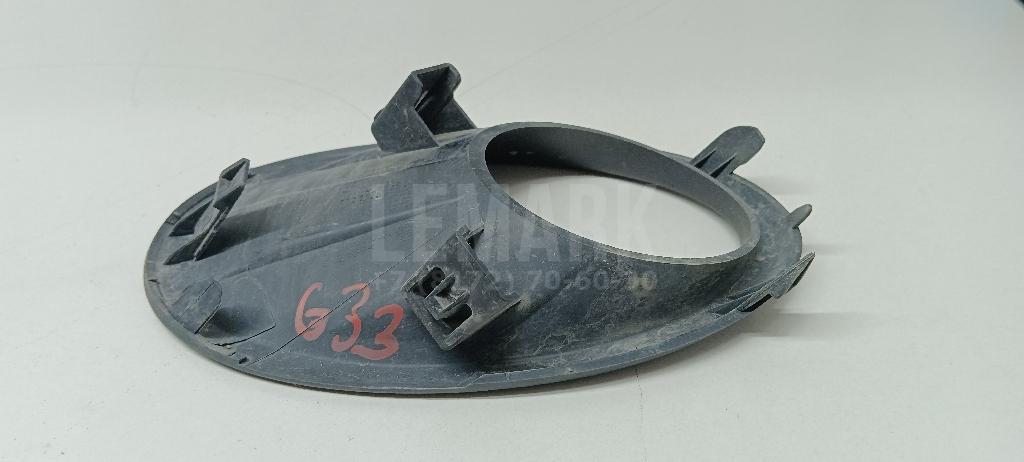 Рамка противотуманной фары правой 62256BR03A Nissan