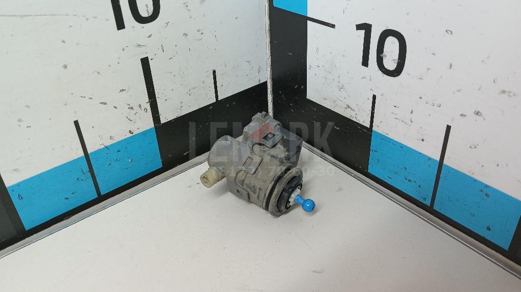 Моторчик корректора фары 26056AU300 Nissan