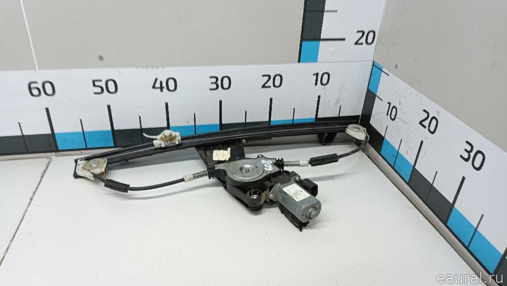 Стеклоподъемник электр. передний левый