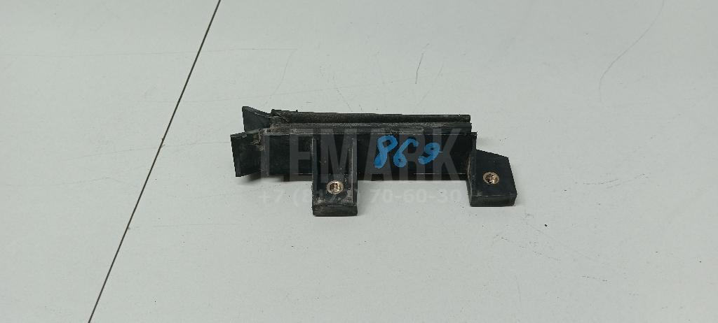 Направляющая стекла двери для  Citroen C4 II 2011-2022