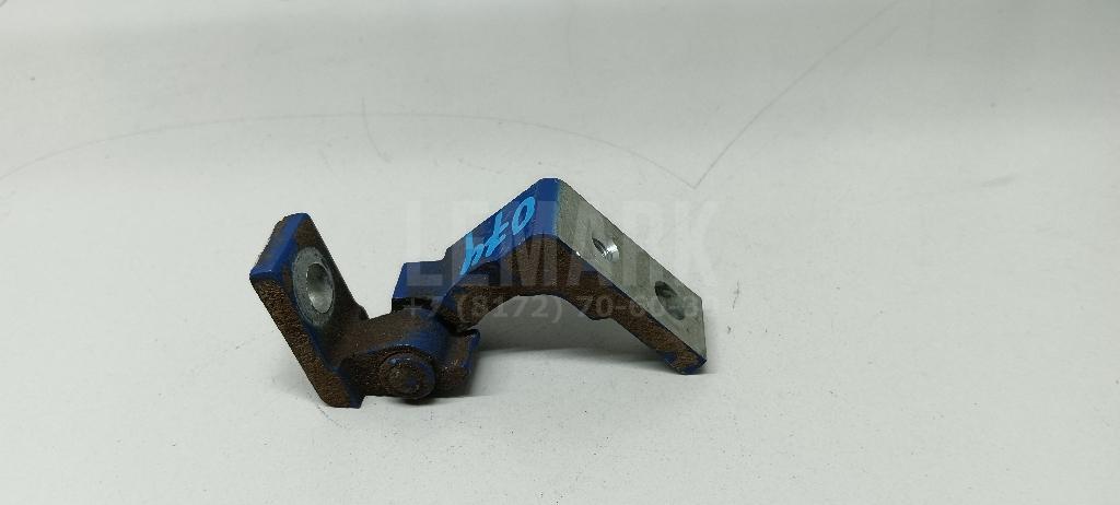 Петля двери передней для  Ford Focus II 2005-2008